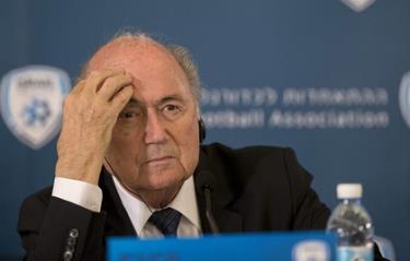 Chủ tịch Blatter tuyên bố không từ chức bất chấp vụ bê bối mới đây