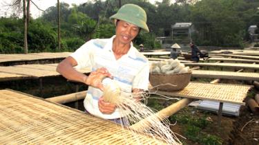 Nghề làm miến đao ở xã Giới Phiên ngày càng phát triển, đem lại nguồn thu lớn cho nhiều hộ dân.