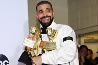 Drake nhận được 