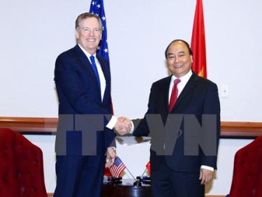 Thủ tướng Nguyễn Xuân Phúc tiếp Đại diện thương mại Hoa Kỳ Robert Lighthizer.