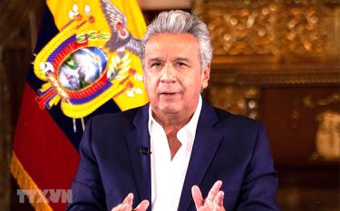 Tổng thống Ecuador Lenin Moreno phát biểu tại cuộc họp báo ở Quito.