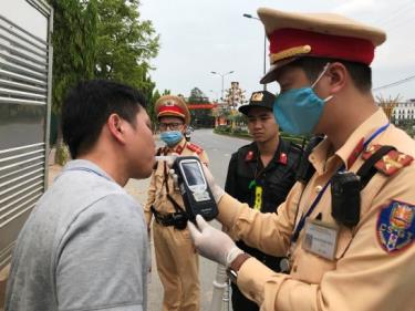 Kiểm tra phương tiện và người điều khiển phương tiện là việc hết sức bình thường.