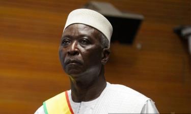 Tổng thống lâm thời Mali Bah Ndaw dự một sự kiện ở thủ đô Bamako tháng 9/2020. Ảnh: AFP.