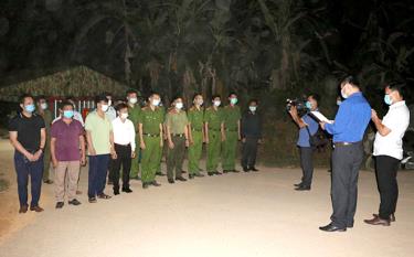 Vào lúc 0 giờ 0 phút ngày 17/5/2021, kết thúc phong tỏa cụm dân cư đội 10, thôn 3B, xã Việt Cường, huyện Trấn Yên.