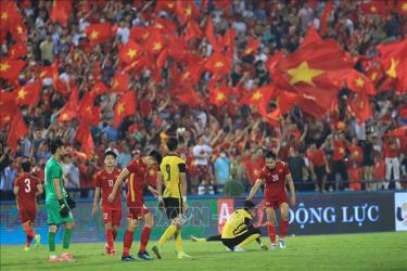 U23 Việt Nam giành quyền vào chung kết bóng đá nam sau 120 phút nghẹt thở.