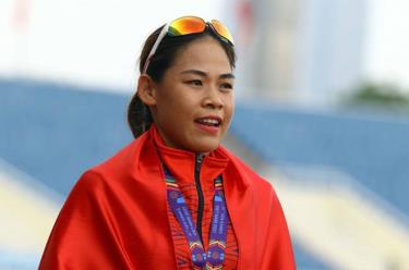 Thanh Phúc giành HCV đầu tiên cho Điền kinh Việt Nam tại SEA Games 32.