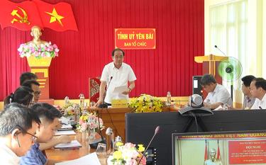 Đồng chí Tạ Văn Long - Phó Bí thư Thường trực Tỉnh ủy, Chủ tịch HĐND tỉnh phát biểu tại Hội nghị.