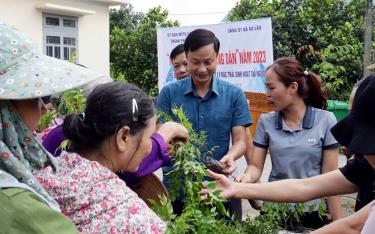 Lãnh đạo MTTQ thành phố tham gia Chương trình 