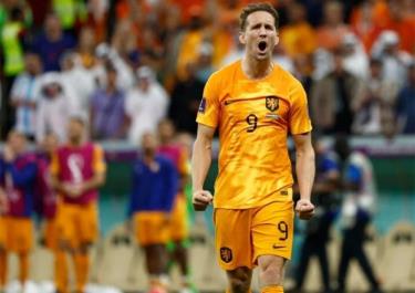 Luuk De Jong đã chia tay tuyển Hà Lan.