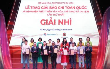 Giải Báo chí toàn quốc “Vì sự nghiệp phát triển Văn hóa, Thể thao và Du lịch” do Bộ Văn hóa, Thể thao và Du lịch tổ chức. Ảnh: Báo Hànộimới đoạt giải Nhì trong năm thứ Nhất tổ chức - BTC