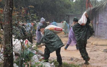 Diễn tập ứng phó lụt bão - tìm kiếm cứu nạn ngày 20/5/2024 tại xã Minh Bảo, thành phố Yên Bái.