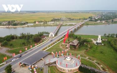 Khu di tích quốc gia đặc biệt Đôi bờ Hiền Lương - Bến Hải