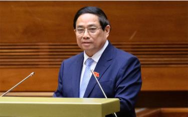 Thủ tướng Chính phủ Phạm Minh Chính trình bày Báo cáo đánh giá bổ sung kết quả thực hiện kế hoạch phát triển kinh tế - xã hội và ngân sách nhà nước năm 2024; tình hình thực hiện kế hoạch phát triển kinh tế - xã hội và ngân sách nhà nước những tháng đầu năm 2025.