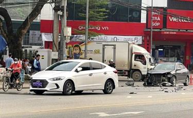 Hiện trường 1 vụ va chạm link m88 mới trên địa bàn thành phố Yên Bái.