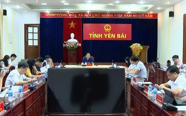 Quang cảnh phiên họp.