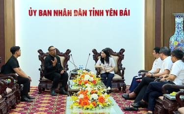 Quang cảnh buổi làm việc.