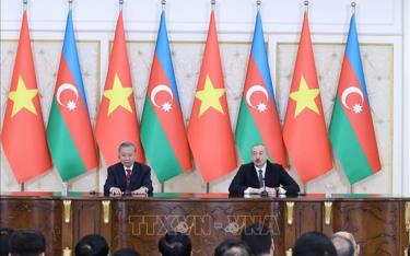 Tổng Bí thư Tô Lâm và Tổng thống Azerbaijan Ilham Aliyev họp báo chung, thông báo kết quả hội đàm.