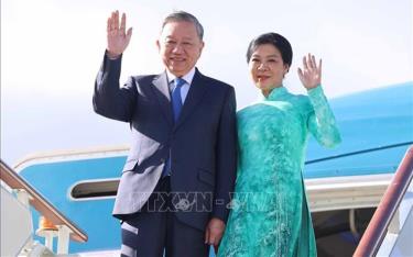 Tổng Bí thư Tô Lâm và Phu nhân đến thủ đô Mátxcơva, bắt đầu chuyến thăm chính thức Liên bang Nga và dự Lễ kỷ niệm 80 năm Ngày Chiến thắng trong chiến tranh Vệ quốc vĩ đại.