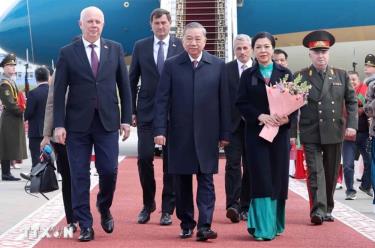 Lễ đón Tổng Bí thư Tô Lâm và Phu nhân tại sân bay quốc tế Minsk.
