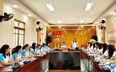 Lãnh đạo Hội LHPN tỉnh dafabet link phát biểu tại buổi làm việc.