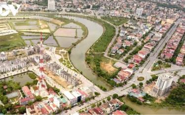 Nhiều ý kiến cho rằng, cần quy định rõ phân cấp, phân quyền giữa Trung ương và địa phương, đồng thời tăng cường phân cấp mạnh hơn cho địa phương.