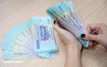 Thời gian dừng thu đoàn phí, kinh phí công đoàn đối với đoàn viên công đoàn, công đoàn cơ sở cơ quan hành chính, đơn vị sự nghiệp hưởng 100% lương ngân sách nhà nước, lực lượng vũ trang từ ngày 1/6.