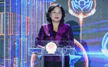 Thống đốc Ngân hàng Nhà nước Nguyễn Thị Hồng phát biểu tại sự kiện, ngày 29/5.