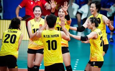 Tuyển bóng chuyền nữ Việt Nam quyết tâm vô địch trên sân nhà.