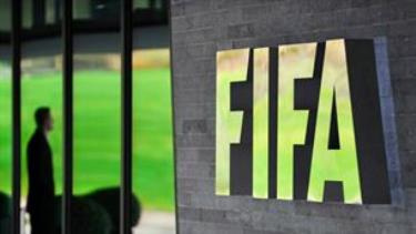 Sức ép đang đè nặng lên FIFA.