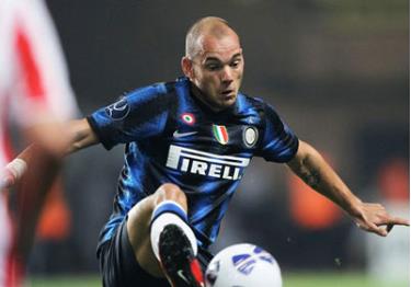 Sneijder đang thu hút được sự quan tâm đặc biệt từ các đội bóng Premiership.