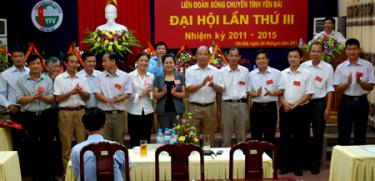 Ban chấp hành Liên đoàn bóng chuyền tỉnh Yên Bái khóa III.