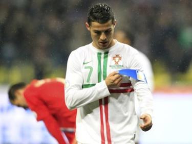 Ronaldo đã bất lực trong trận thua Nga ở lượt đi cũng như những màn trình diễn kém cỏi khác của Bồ Đào Nha.