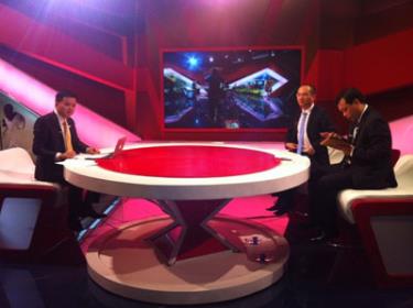 Ghi hình chương trình bình luận tại trường quay Thể thao TV