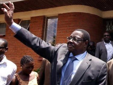 Ông Peter Mutharika.