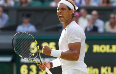 Nadal đã có lúc phải toát mồ hôi hột ngay trận ra quân.
