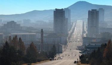 Khu công nghiệp chung Kaesong giữa Hàn Quốc và Triều Tiên.