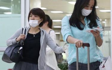Đeo khẩu trang để ngăn ngừa MERS ở Hàn Quốc