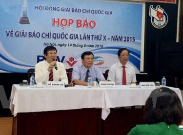 Hội đồng Chung khảo tại cuộc họp báo chiều 14/6.