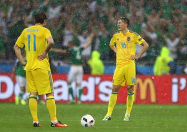 ĐT Ukraina đã bị loại ngay vòng bảng EURO 2016.