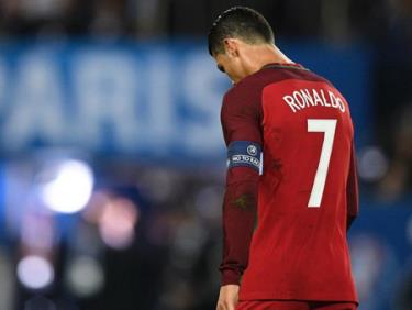 Ronaldo tiếp tục gây thất vọng ở EURO 2016.