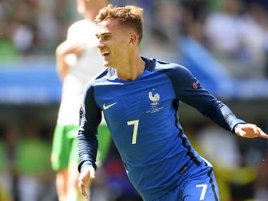 Griezmann mang chiến thắng về cho đội tuyển Pháp.