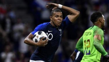 Mbappe ghi bàn thứ tư sau 15 trận cho Pháp.