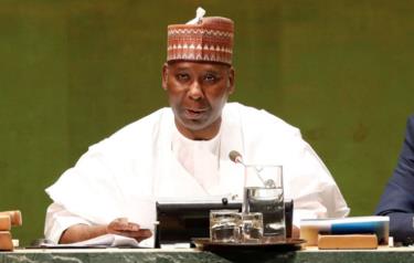 Ông Tijjani Muhammad-Bande.