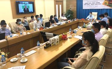 Yen Bai’s enterprises participate in the conference