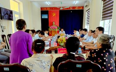 Chủ tịch UBND dafabet com Trần huy Tuấn tiếp giải quyết đơn thư khiếu nại, tố cáo của công dân.
