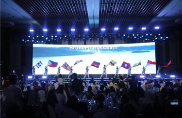Gala bế mạc Đại hội Thể thao học sinh Đông Nam Á lần thứ 13.