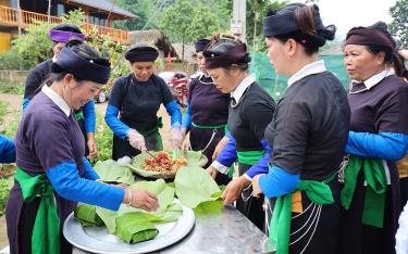 Cuộc sống của người dân thôn Hạnh Phúc, xã Tân Hợp, huyện Văn Yên ngày một ấm no, phát triển.