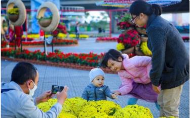 Khoảnh khắc hạnh phúc của một gia đình tại Đà Nẵng.