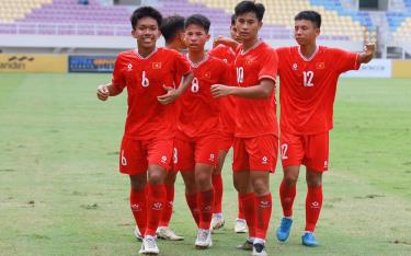 U16 Việt Nam xuất sắc vào bán kết U16 Đông Nam Á 2024.