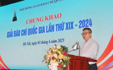 Nhà báo Lê Quốc Minh, Tổng Biên tập báo Nhân dafabet link, Chủ tịch Hội Nhà báo Việt Nam phát biểu tại buổi lễ.